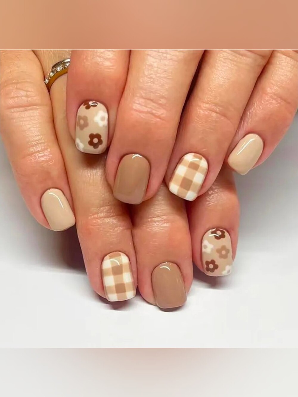 Fall Brown Press On Nails Short Square Nails Flower Set of 24